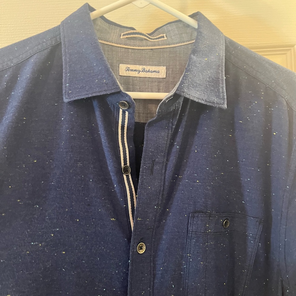 Tommy Bahama large men’s dress shirt